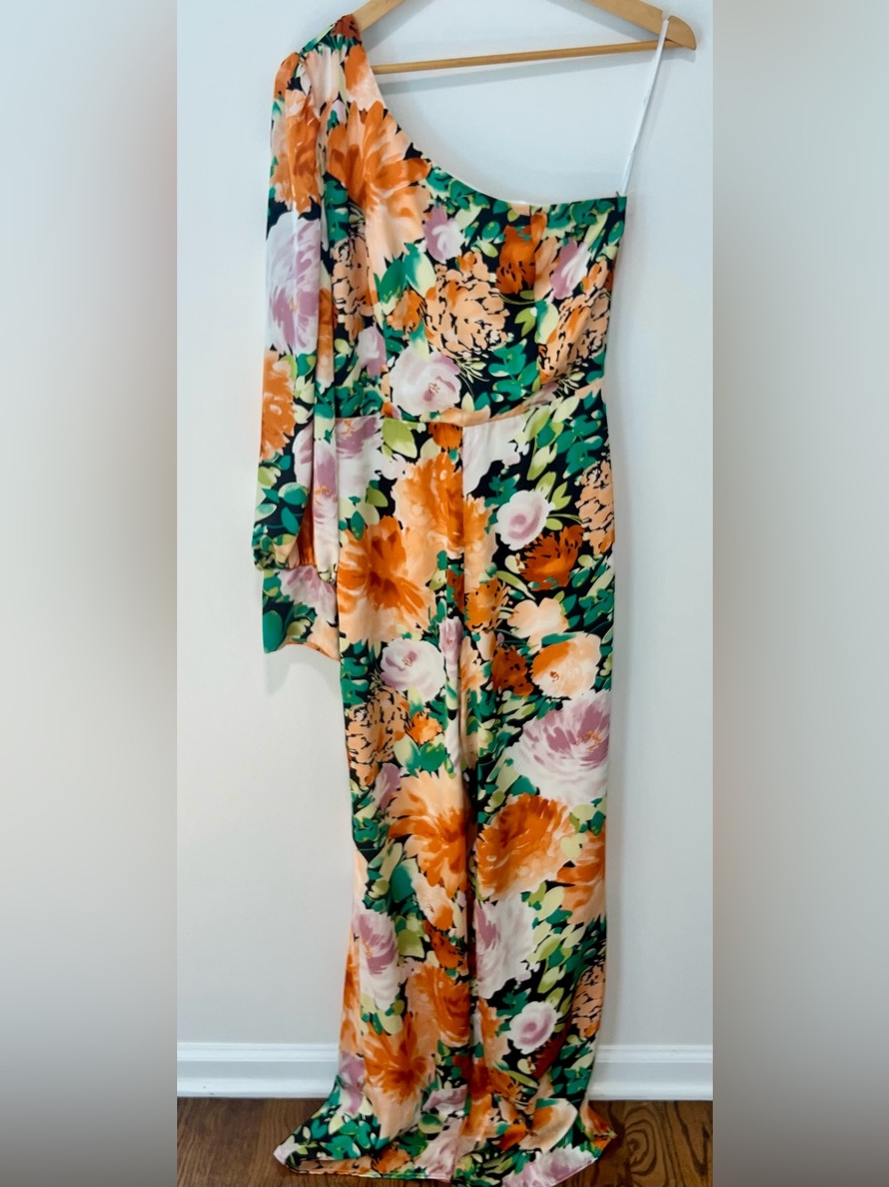NWT Lulus Floral One-Shoulder Long Sleeve Wide-Leg Jumpsuit Size Medium